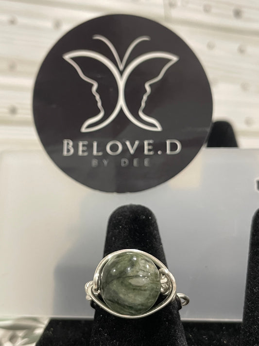 Nephrite Ring with silver wire